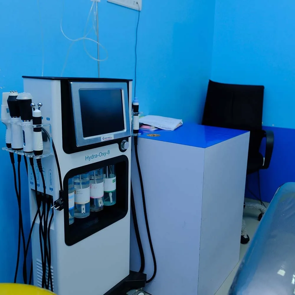 The Hair and Shape Clinic 9